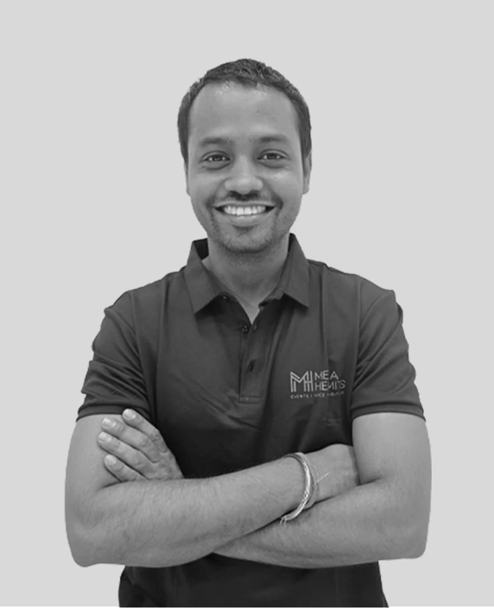Krishna Matal-bw